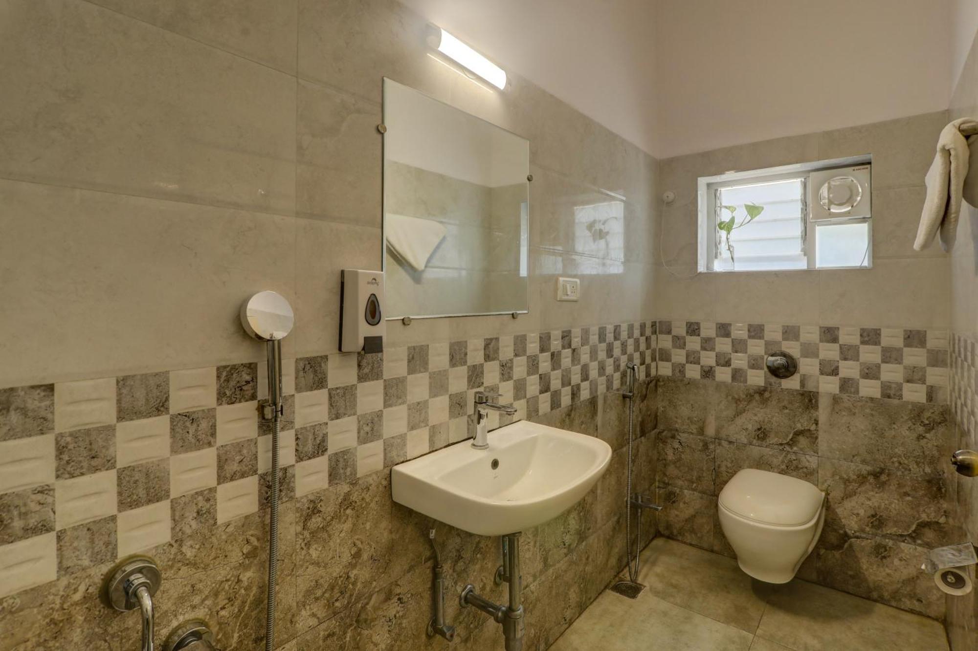 Sunbliss Villa, Private Pool-Caretaker, Wifi