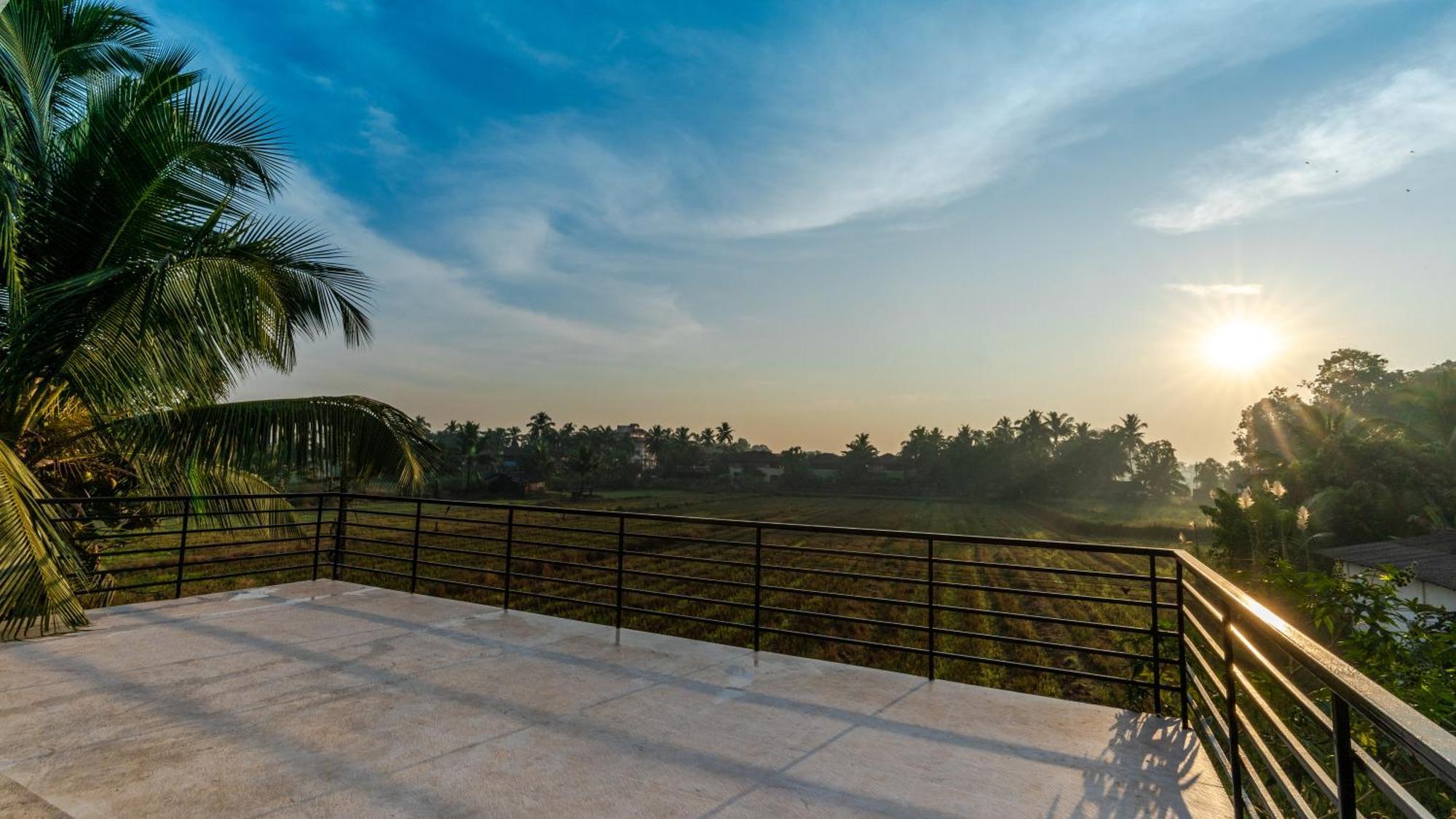 Sunbliss Villa, Private Pool-Caretaker, Wifi Villa