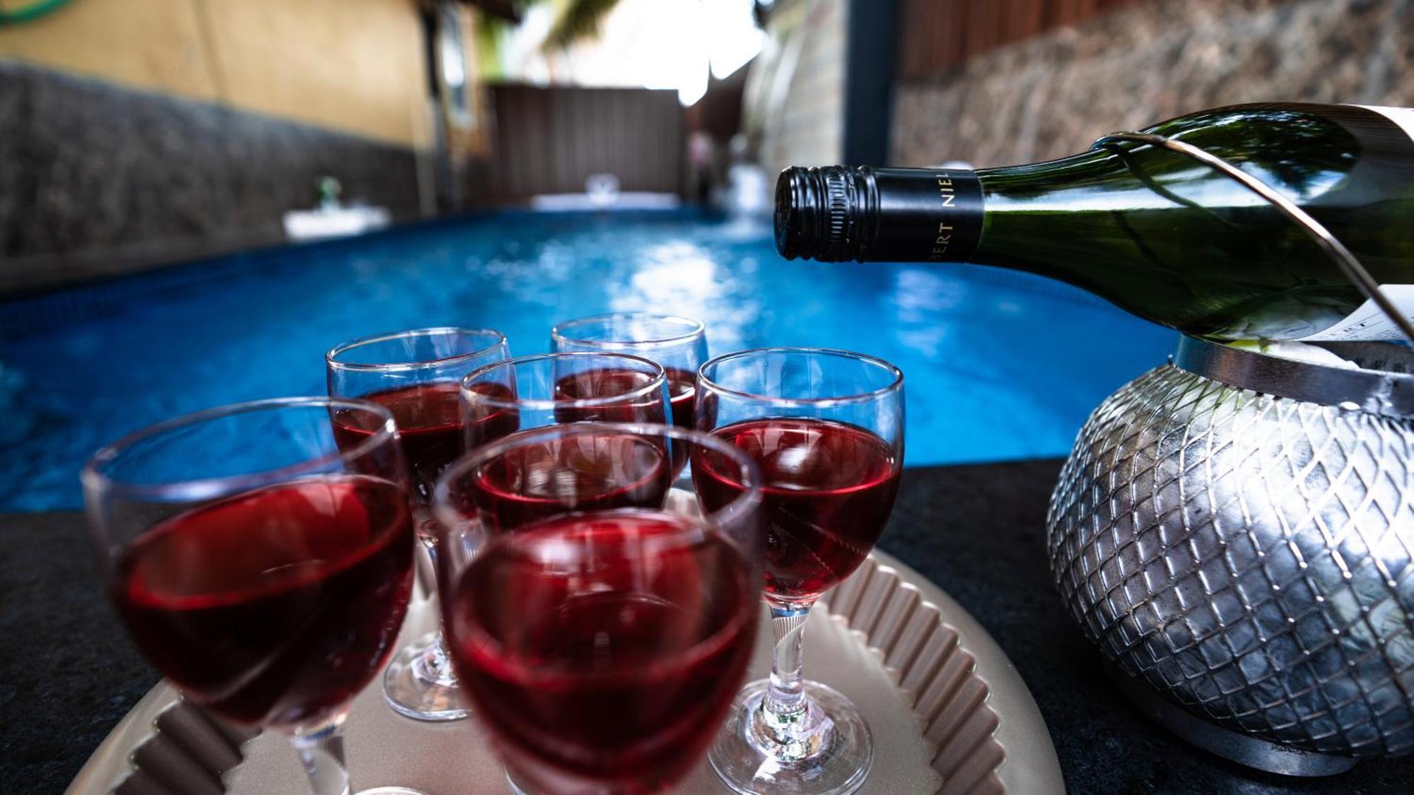 Sunbliss Villa, Private Pool-Caretaker, Wifi Nagoa